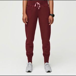 Figs XXS-R Burgundy Qua jogger bottoms- NWT